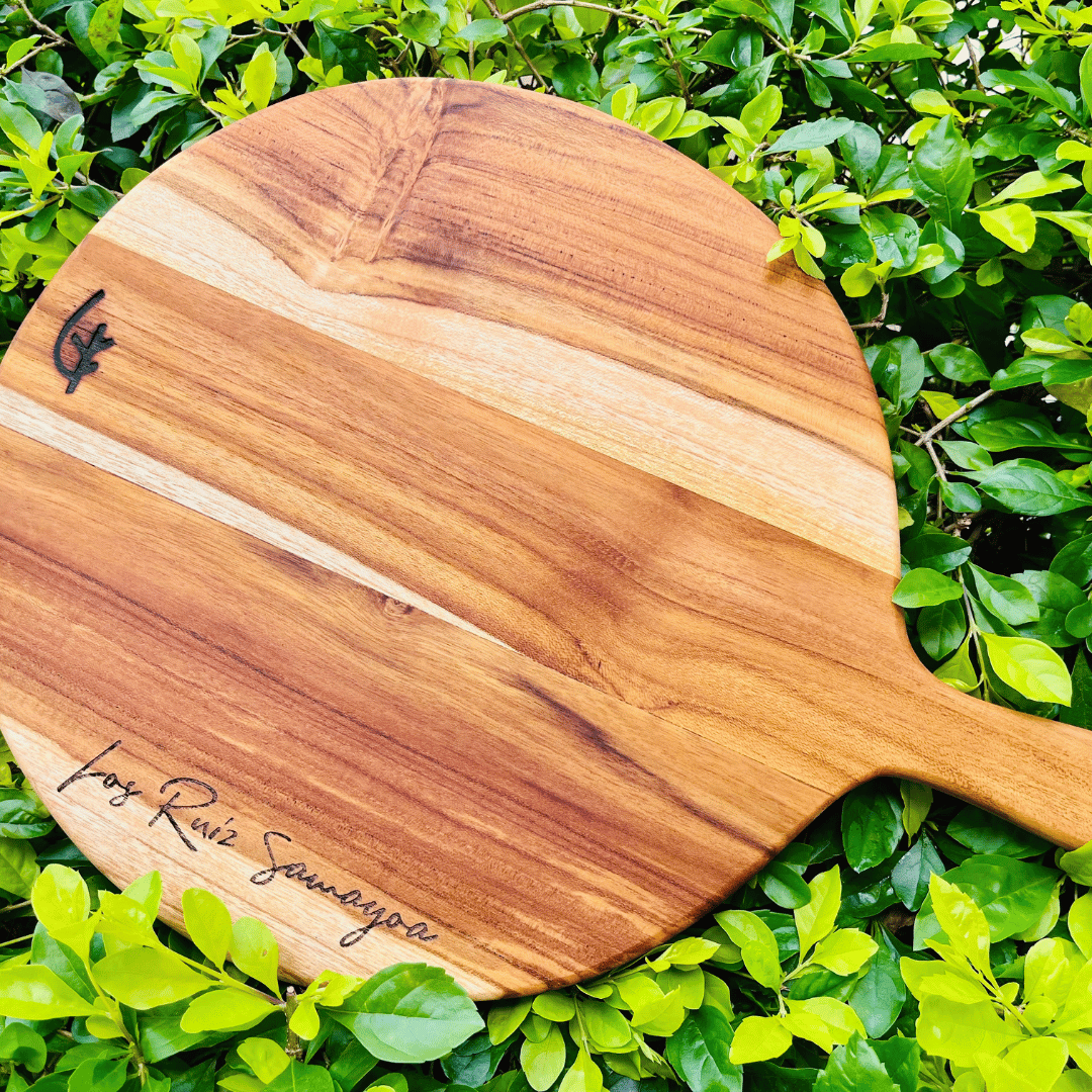 tabla para pizza teca (34cm diámetro) $29.99