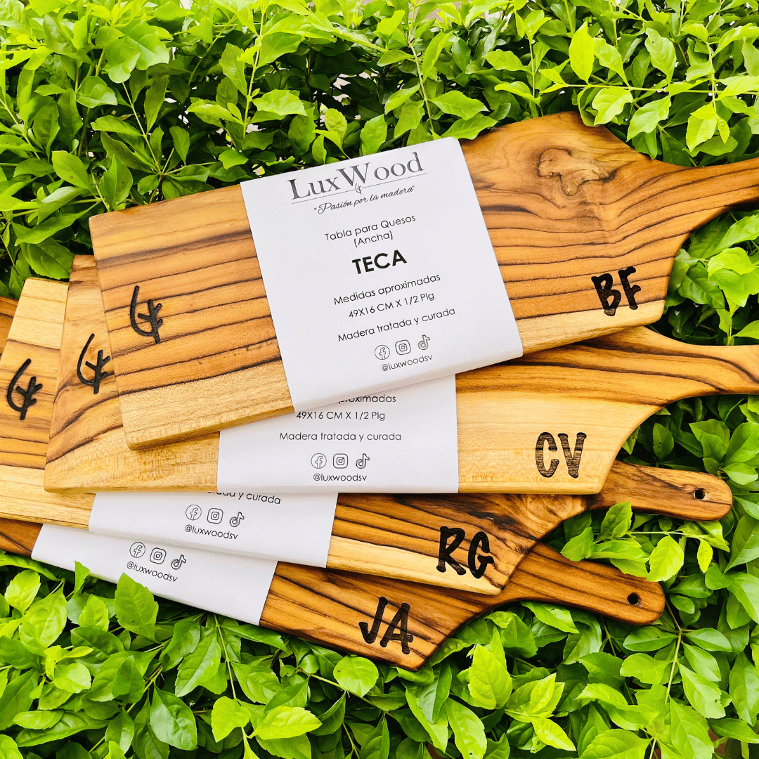 tabla para quesos ancha de madera teca $24.99 (48x16cm)